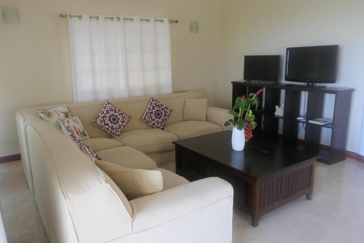 Вілла Tropical Garden Self Catering Вікторія Екстер'єр фото